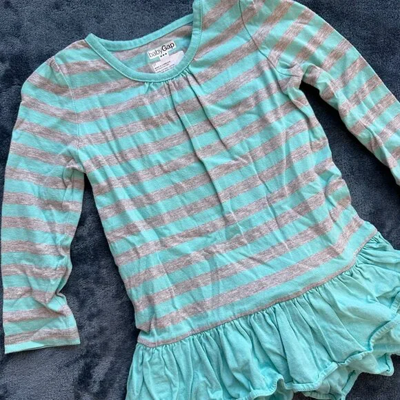 Toddler Girl Dress Bundle Size 2T - Approx. $5 per item - Picture 3 of 9